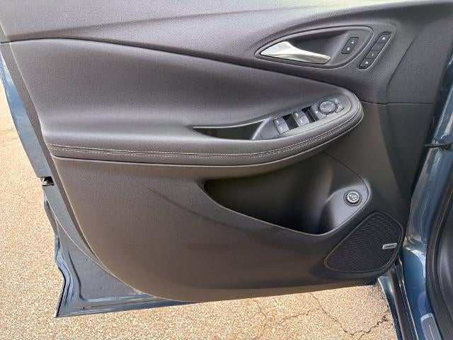 2024 Buick Encore GX Avenir FWD
