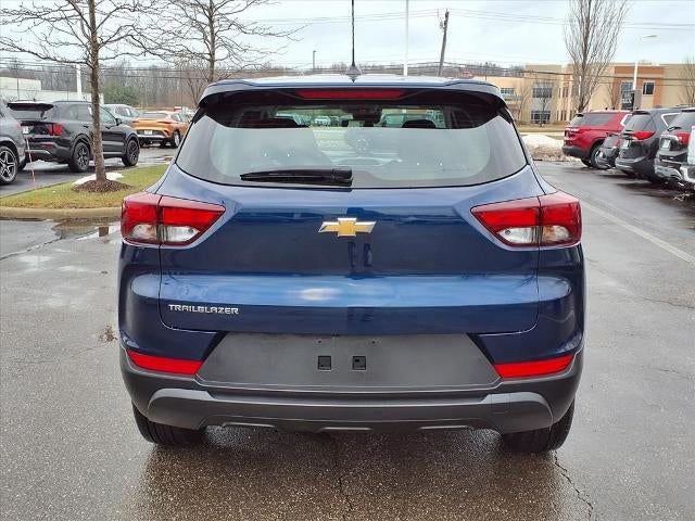 2023 Chevrolet Trailblazer FWD 4dr LS