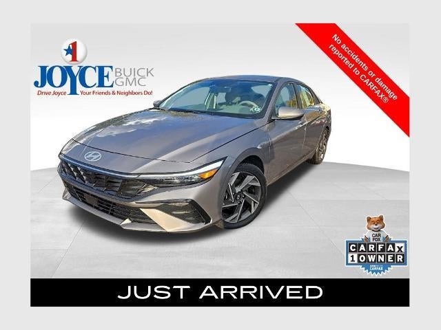 2024 Hyundai Elantra SEL IVT