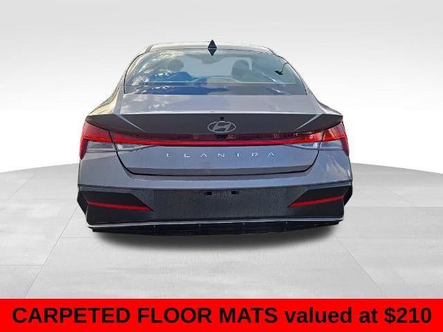 2024 Hyundai Elantra SEL IVT