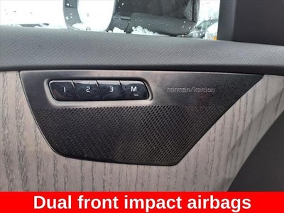 2024 Volvo XC90 B6 AWD Plus Bright Theme 7P