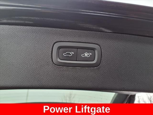 2024 Volvo XC90 B6 AWD Plus Bright Theme 7P