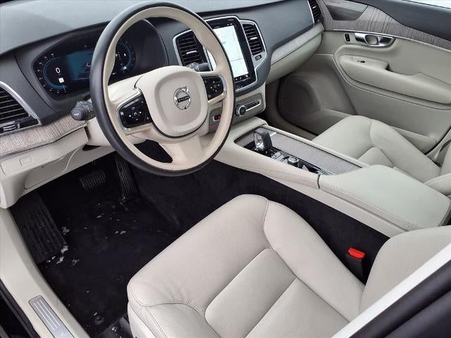 2024 Volvo XC90 B6 AWD Plus Bright Theme 7P