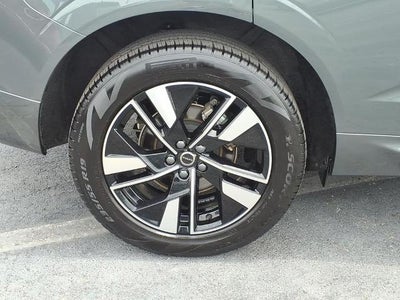 2026 Volvo XC60 B5 AWD Plus