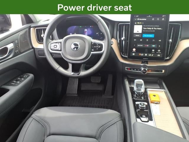 2026 Volvo XC60 B5 AWD Plus